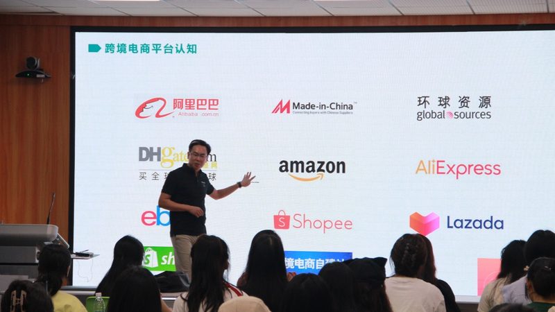 京东代运营：新店起步的加速器还是负担？**